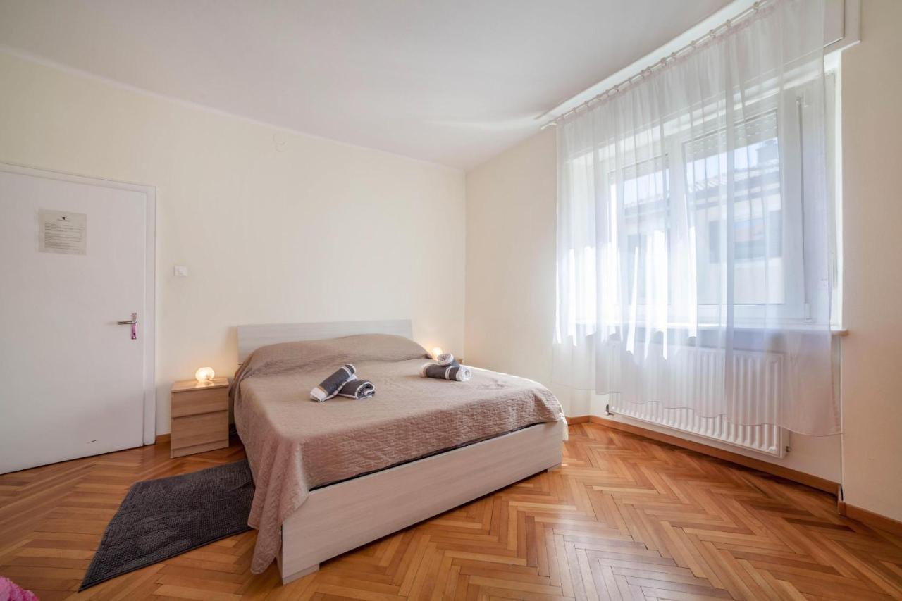 Residence Hubertus Apartment 5 Merano Bagian luar foto